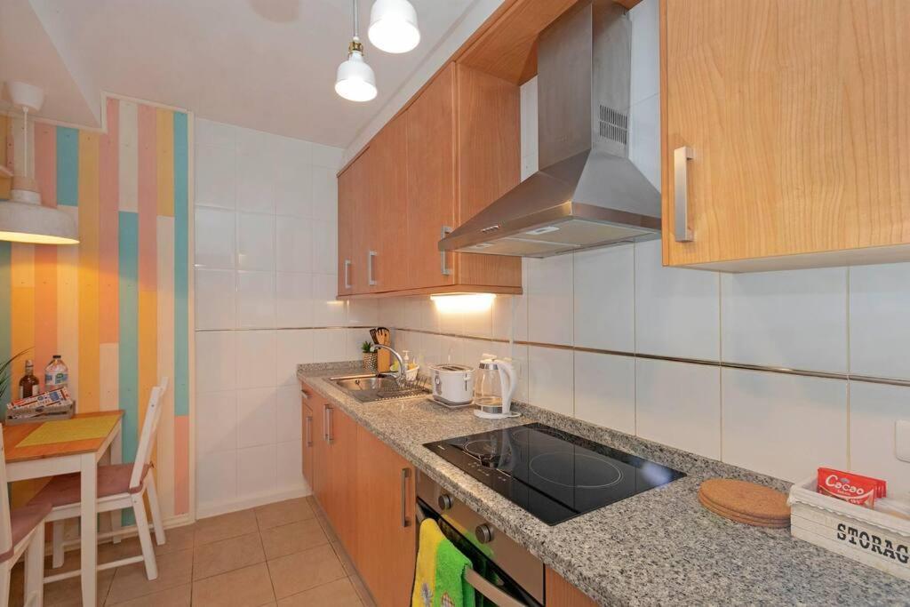 Lovely Spacious Apartment In 산이시드로 외부 사진