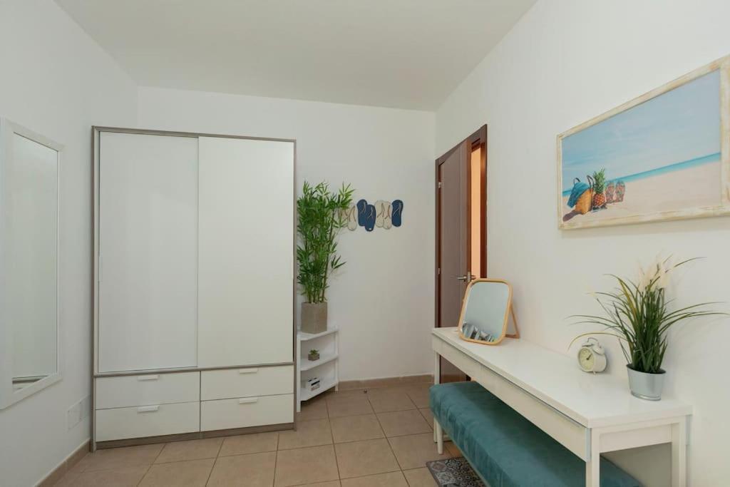 Lovely Spacious Apartment In 산이시드로 외부 사진