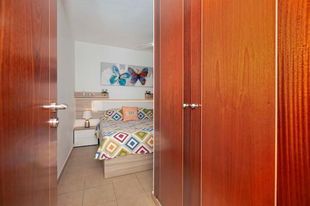 Lovely Spacious Apartment In 산이시드로 외부 사진