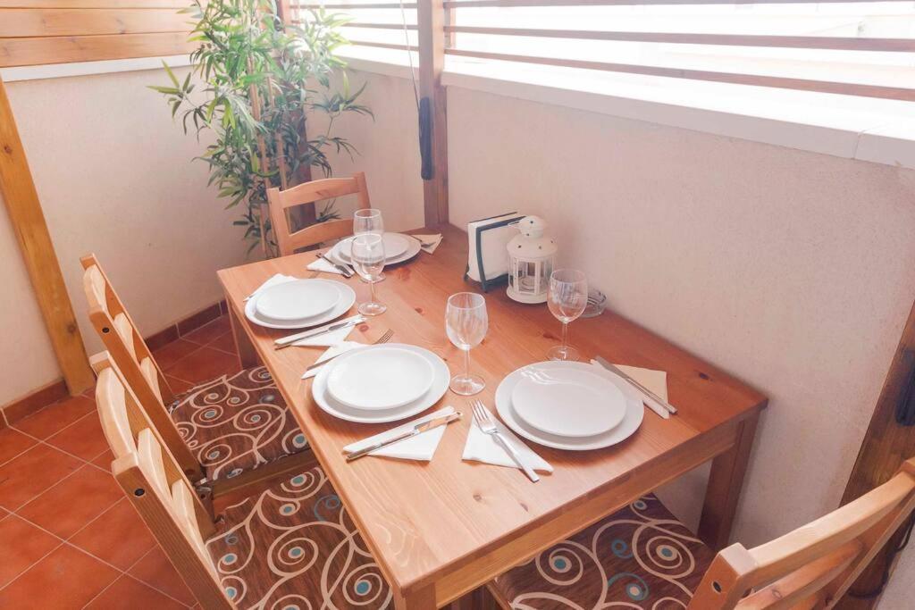 Lovely Spacious Apartment In 산이시드로 외부 사진